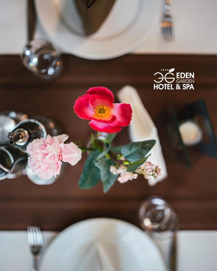 קאמפולונג מולדובנסק Hotel Eden Garden Spa מראה חיצוני תמונה